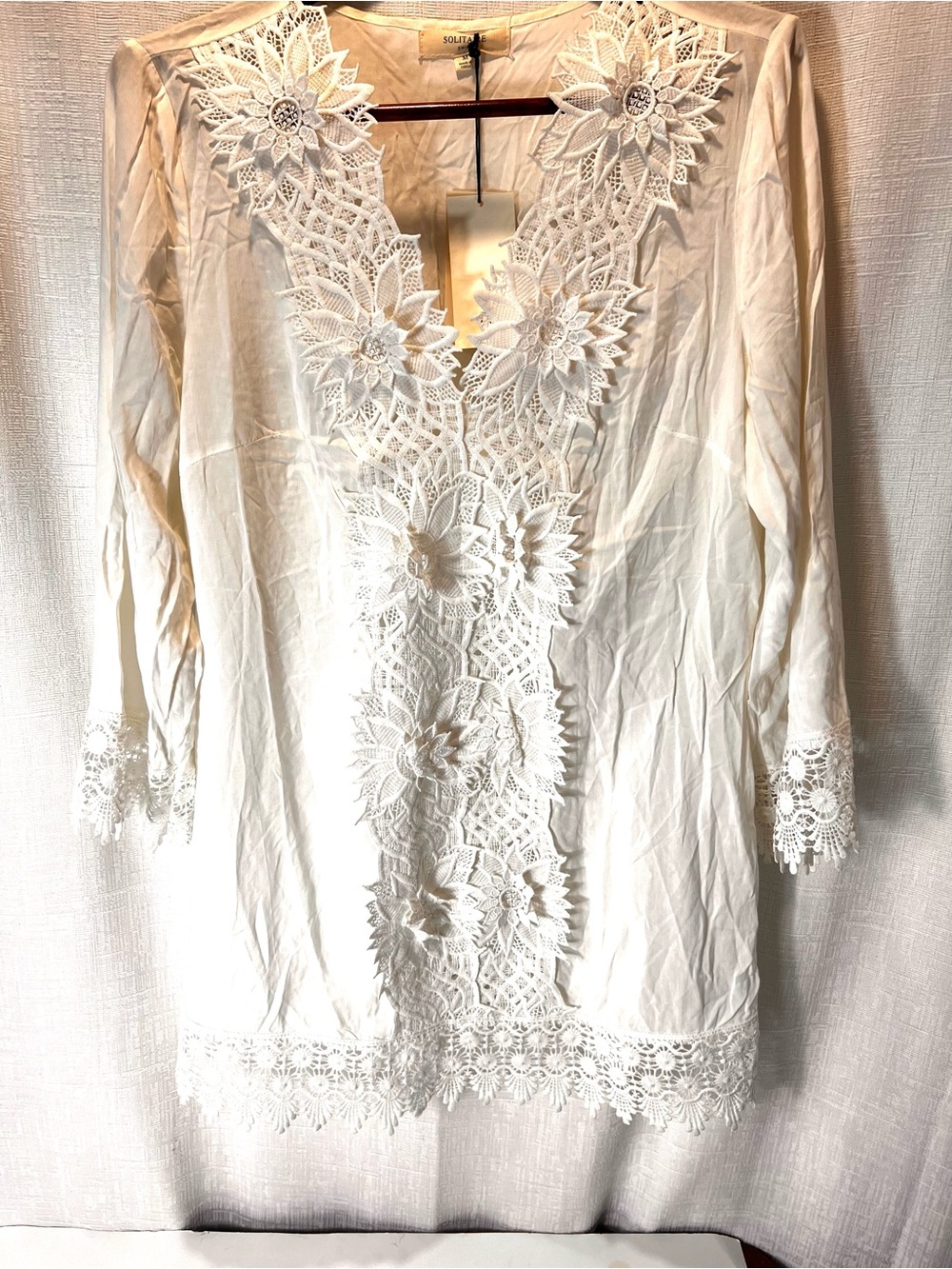 Solitaire White Floral Lace Tunic Dress SIZE MEDIUM